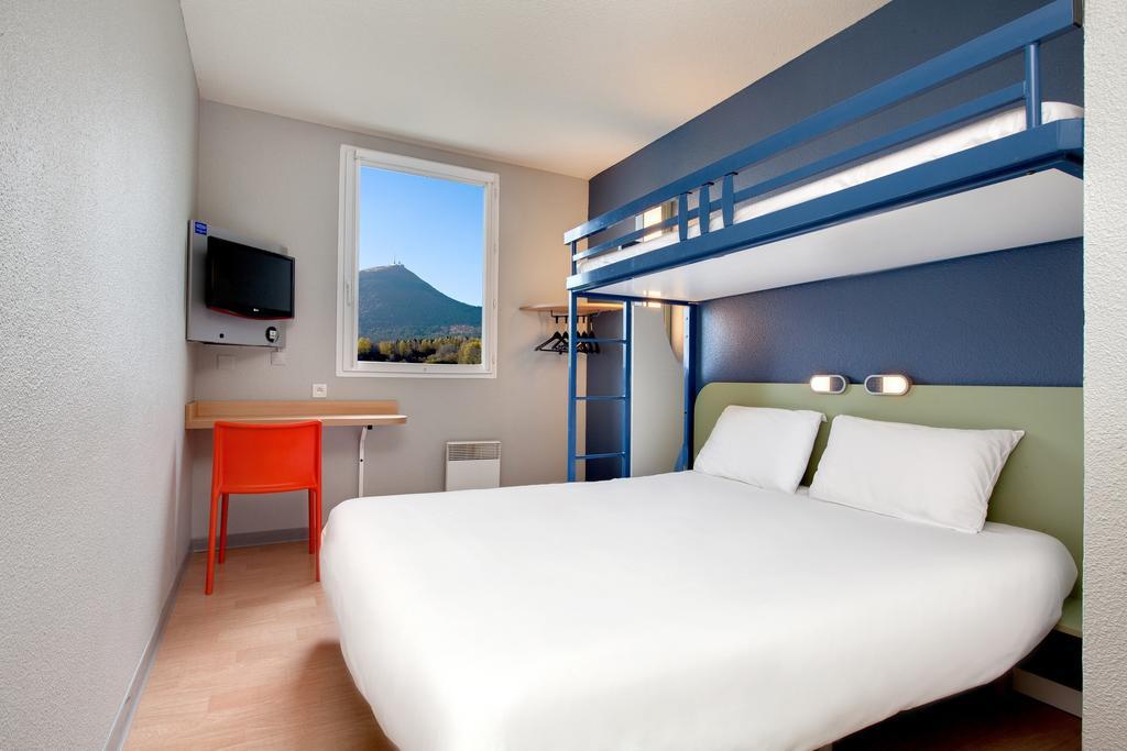 Ibis Budget Clermont Ferrand Nord Риом Стая снимка