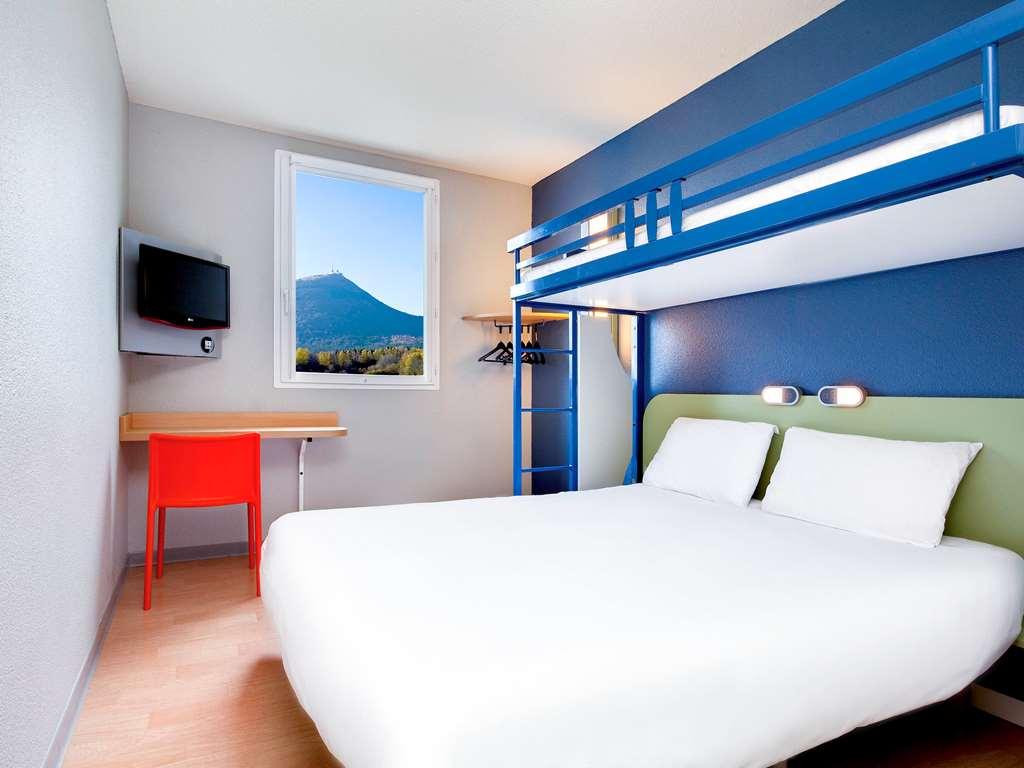 Ibis Budget Clermont Ferrand Nord Риом Стая снимка