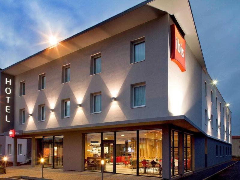 Ibis Budget Clermont Ferrand Nord Риом Екстериор снимка