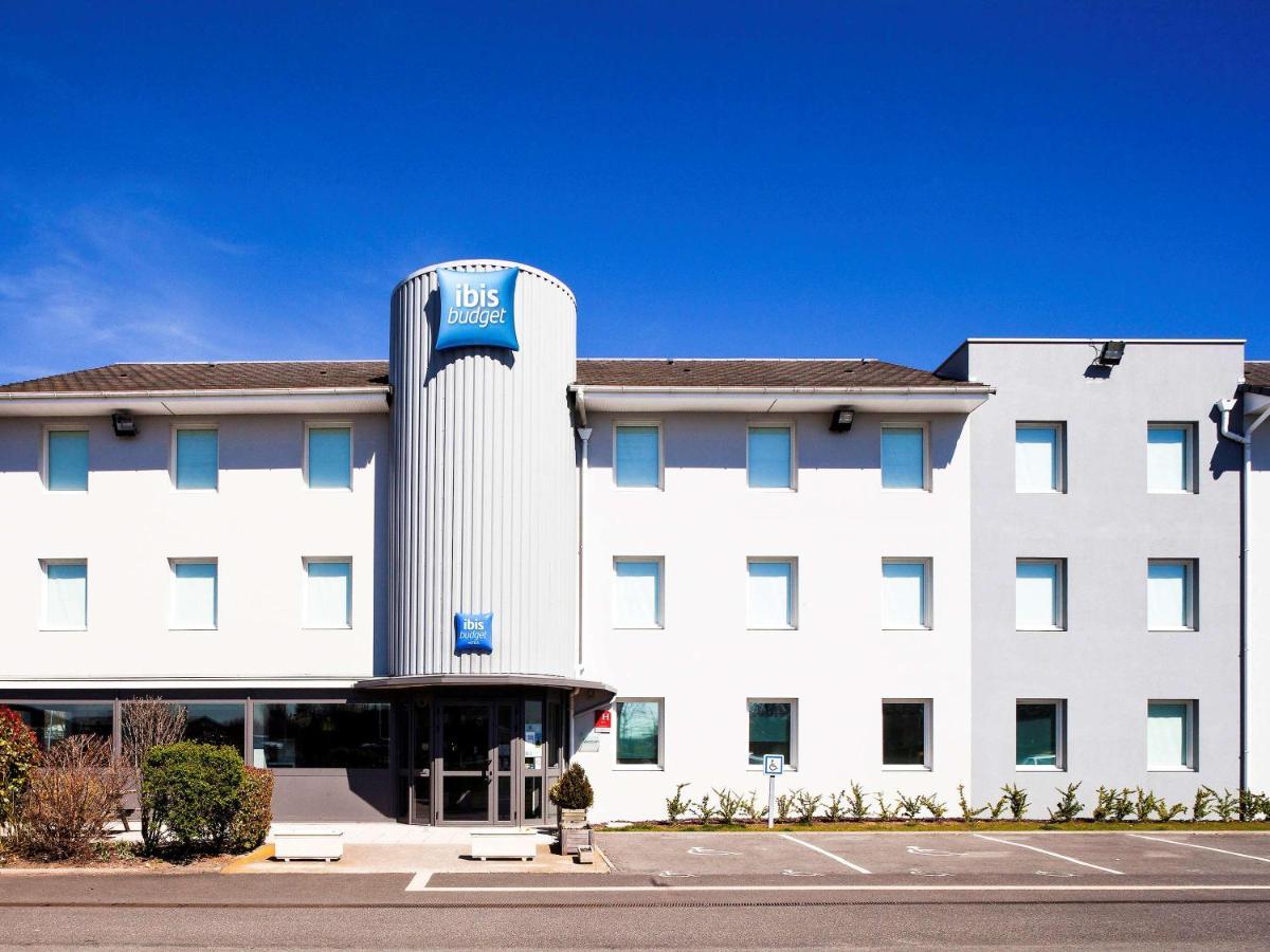 Ibis Budget Clermont Ferrand Nord Риом Екстериор снимка